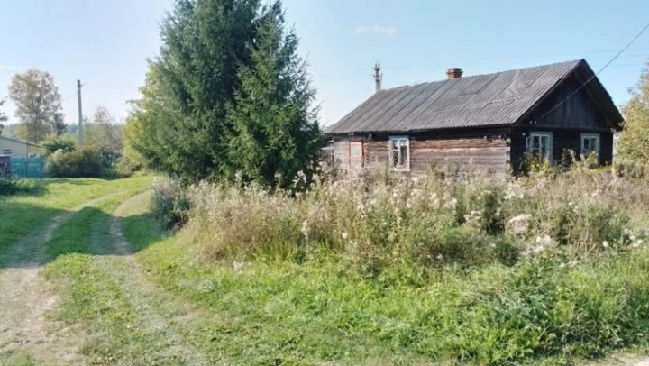 Аукцион по продаже нежилого помещения, площадью 19,9 кв. м, расположенного по адресу: Вологодская область, р-н. Устюженский, д. Крестцы, ул. Центральная, д. 43